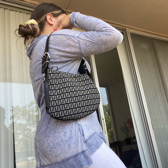 fendi zucchino oyster bag